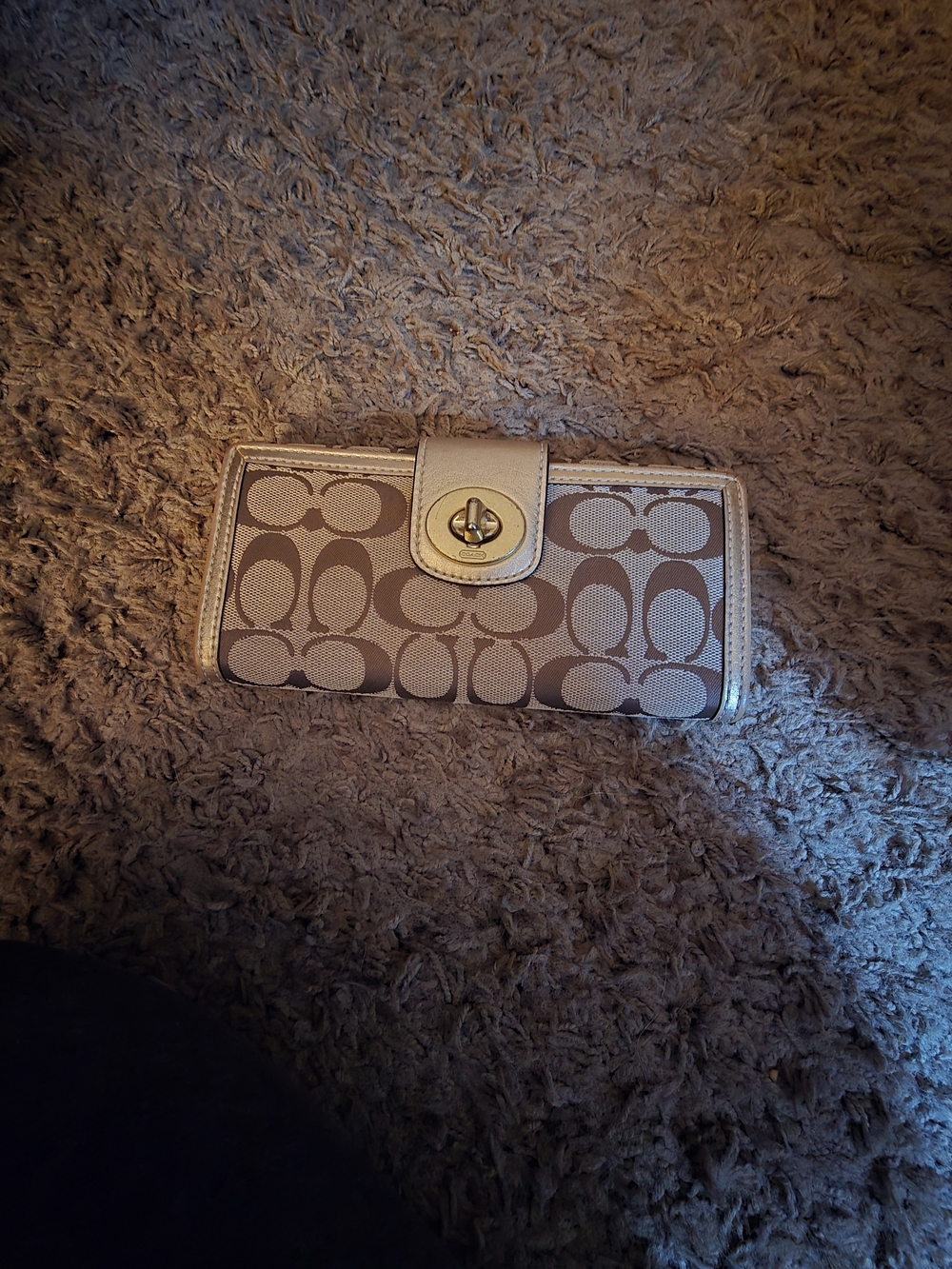 COACH Signature C Canvas Continental Wallet In Metalic Gold And Tan - Picture 2 of 12